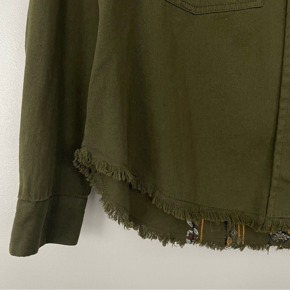 Beautiful Stories Button Up Shirt Womens Size XS Green Embellished Military - Picture 4 of 10